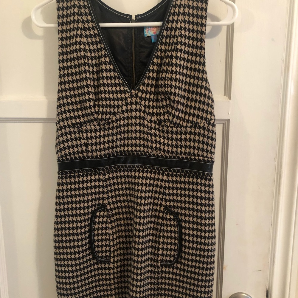 Mid length knit Black and Tan dress